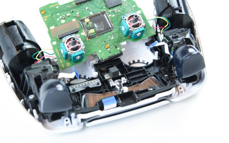 Controller weer in elkaar zetten